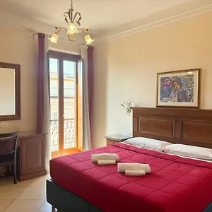 Anthony House, Via Villafranca 2, Castro Pretorio Roma